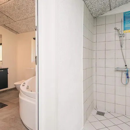 6 Person In Oksb L Holiday home