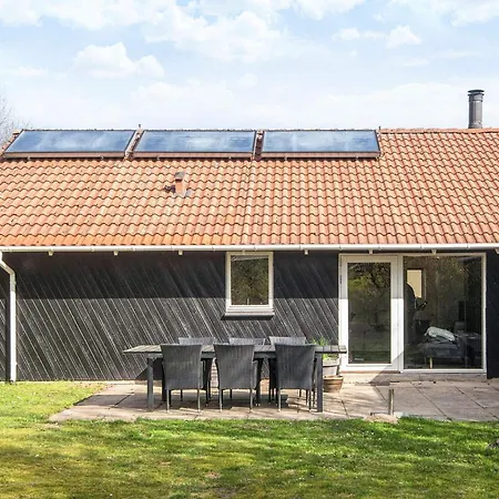 6 Person In Oksbol-by Traum * Oksbøl