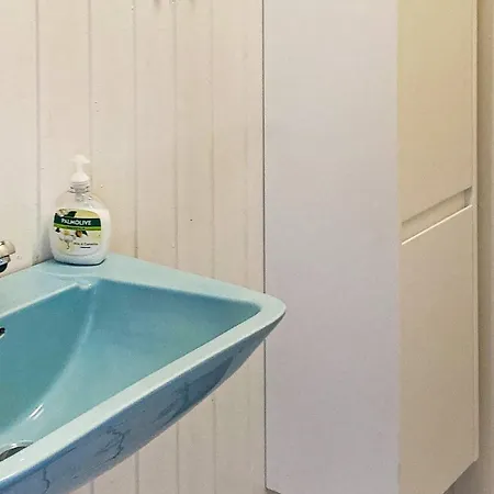 6 Person In Oksbol-by Traum * Oksbøl